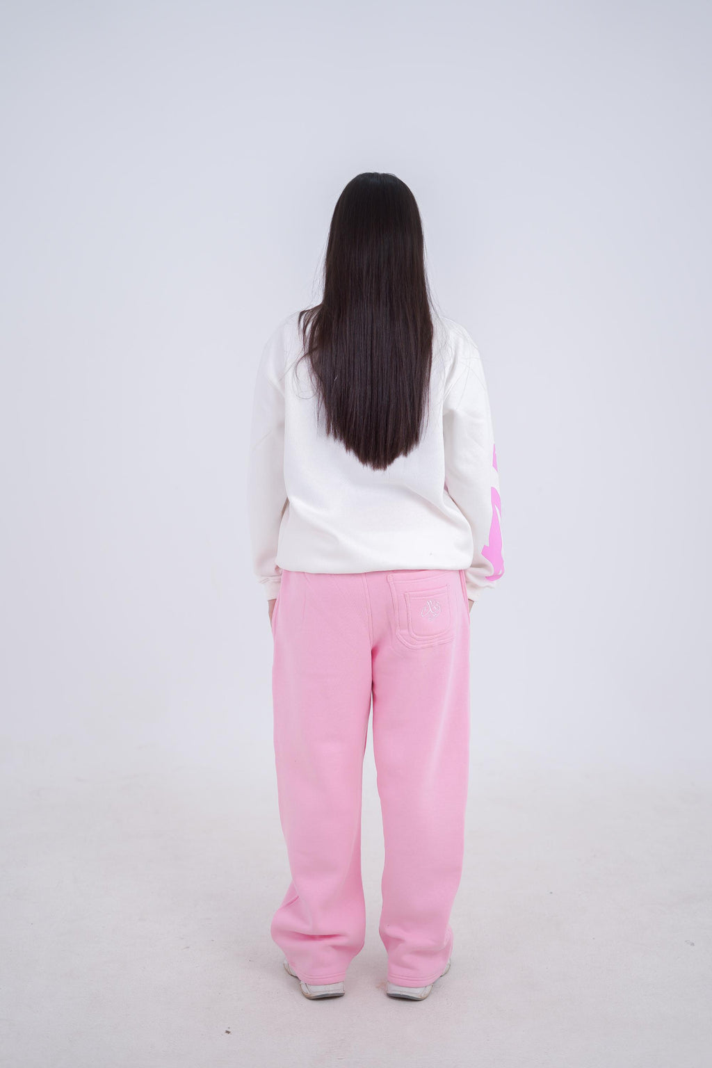 White in Pink Zeed Creneck