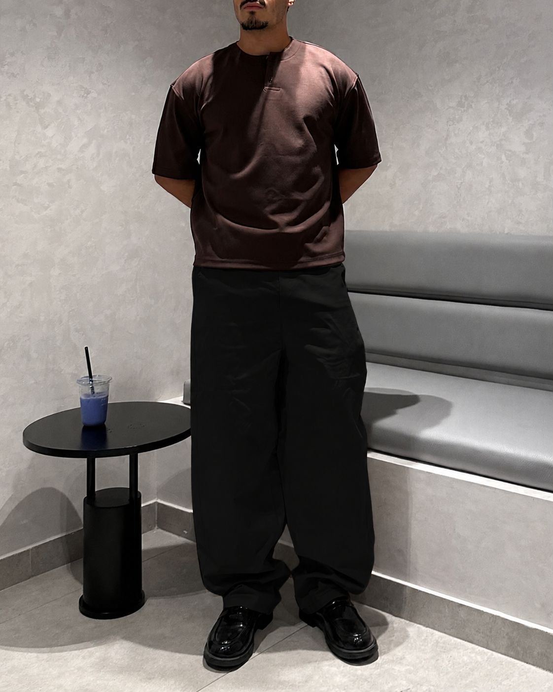 Barrel pants in black