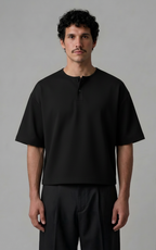 Cropped T-shirt In Black