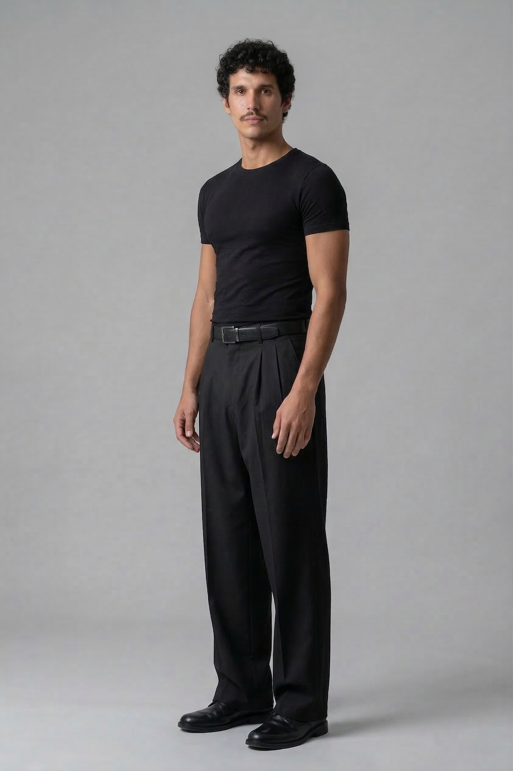 Tailored pants in Black